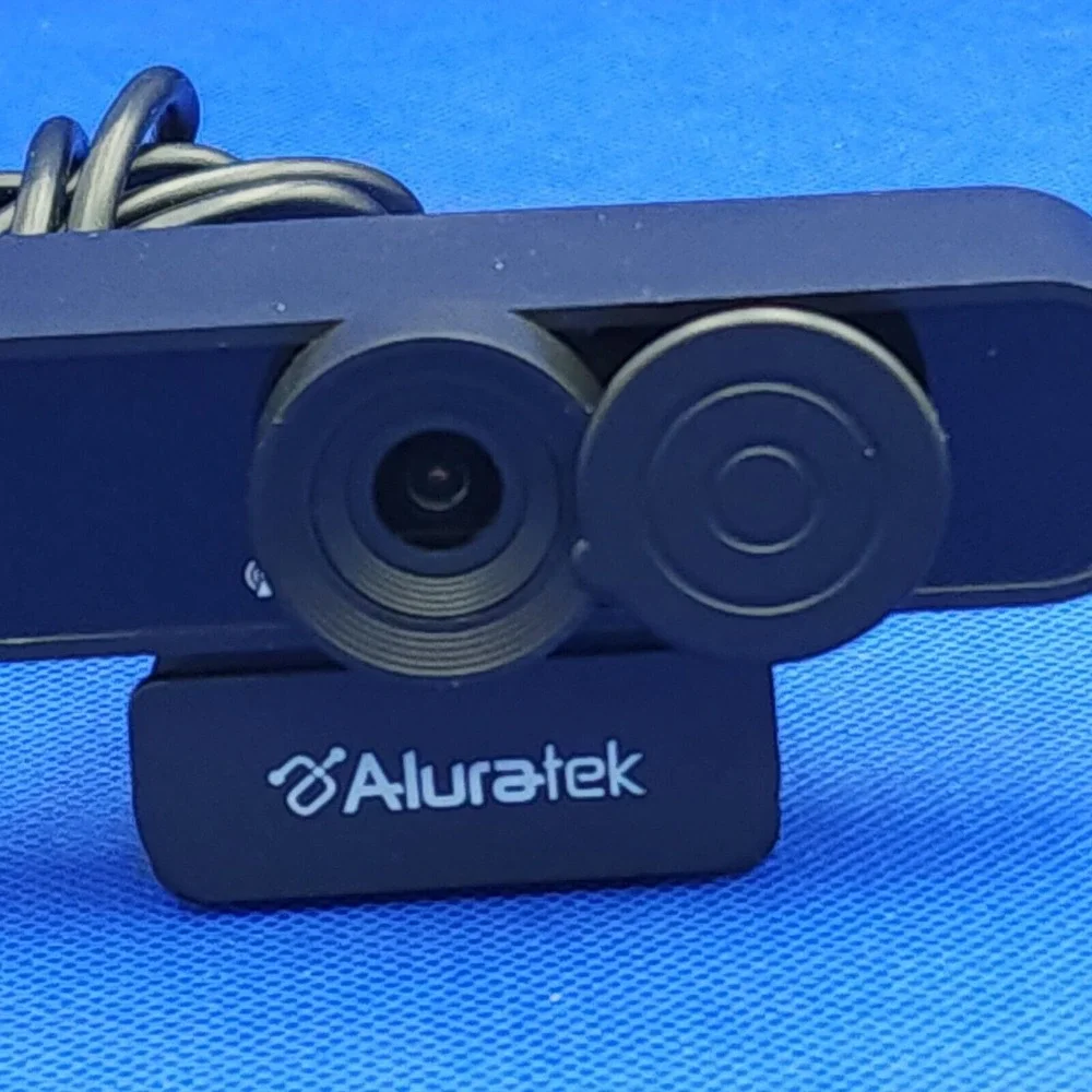 Aluratek 1080p‎ HD Webcam with Microphone AWC03F Black